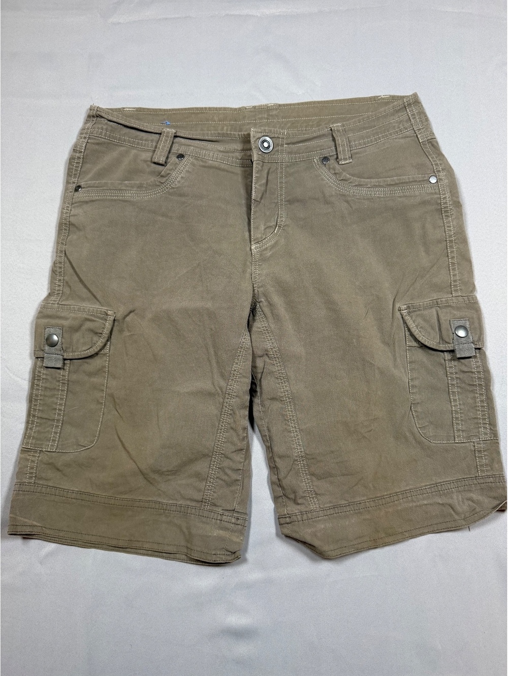 Kuhl Vintage Patina brown cargo shorts size 8